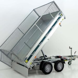 Benne basculante triaxiale Debon 180×306 2,6 t – pompe électrique – ridelles grillagées, véhicule neuf